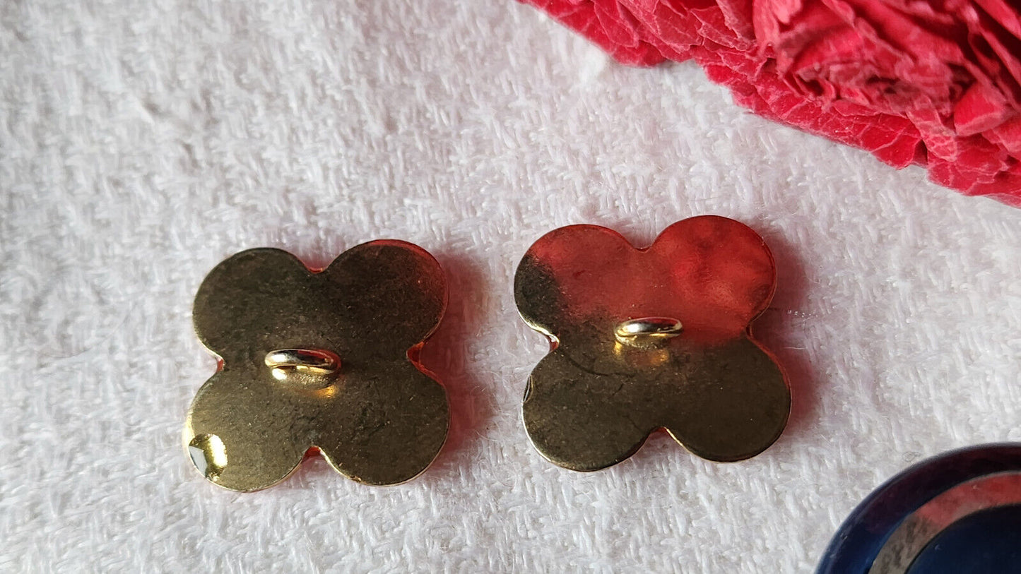 Duo superbes boutons vintage collection en métal emaillé rouge 1,5 cm ref 2570
