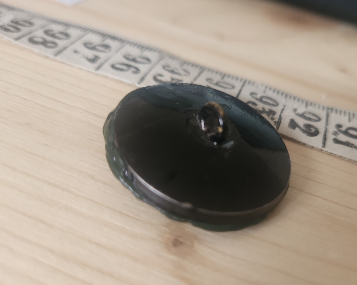 Collection bouton ancien résine métal pied 3 cm ou 30 mm G19N