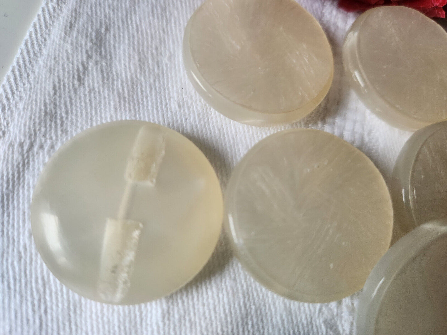 Lot 6 gros boutons vintage blanc strié pied 2,7 cm ref 2666