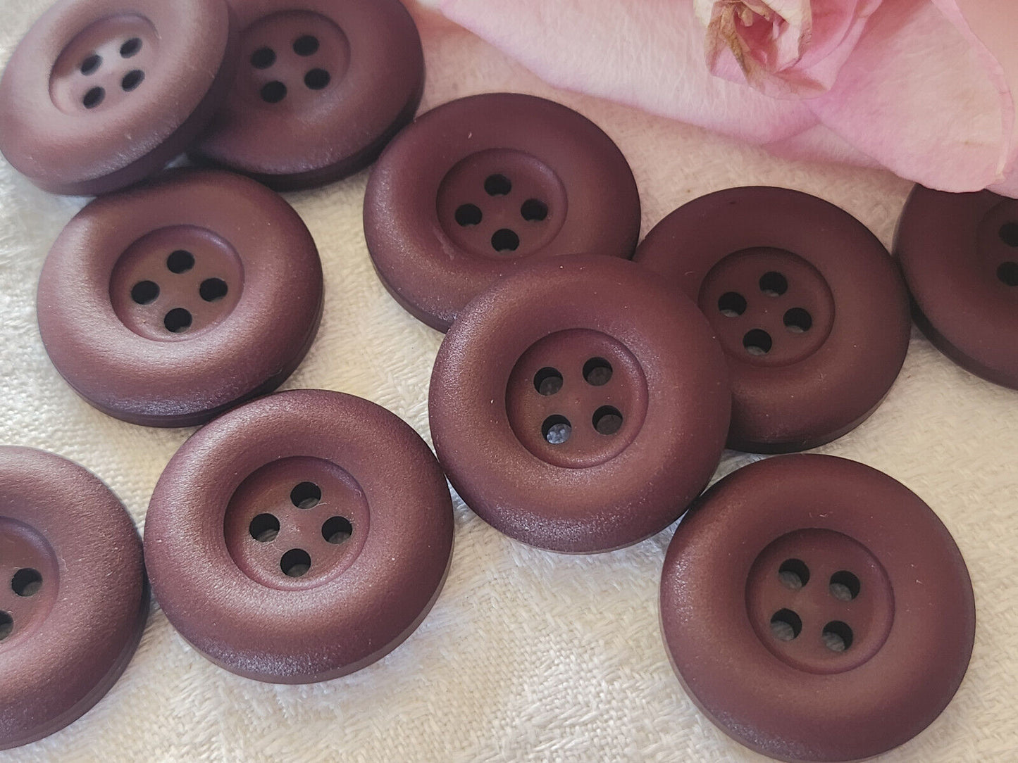 Lot 6 gros boutons vintage lie de vin/marron trous 2,5 cm ref 0099