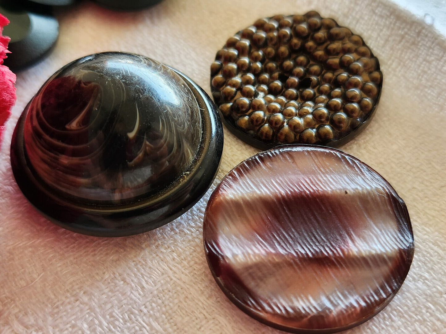 Trio gros boutons vintage marron originaux 2,7 à 3 cm joli ref 3096