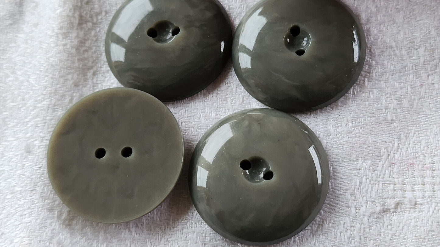 Lot 4 gros boutons anciens gris marbré à trous 3,1 cm ref 3042