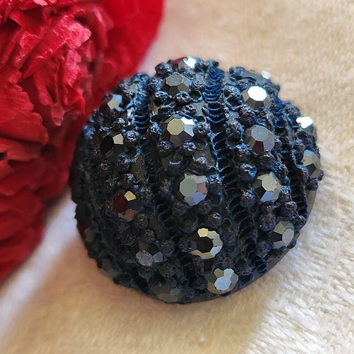 Bouton vintage parurier collection resine strass bleu bijoux 2,5 cm ref 645