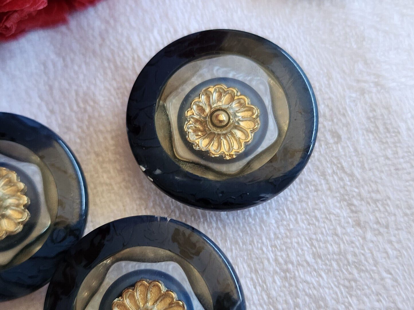 Trio boutons vintage bleu foncé inclusion doré pied 2,2 cm ref 5074