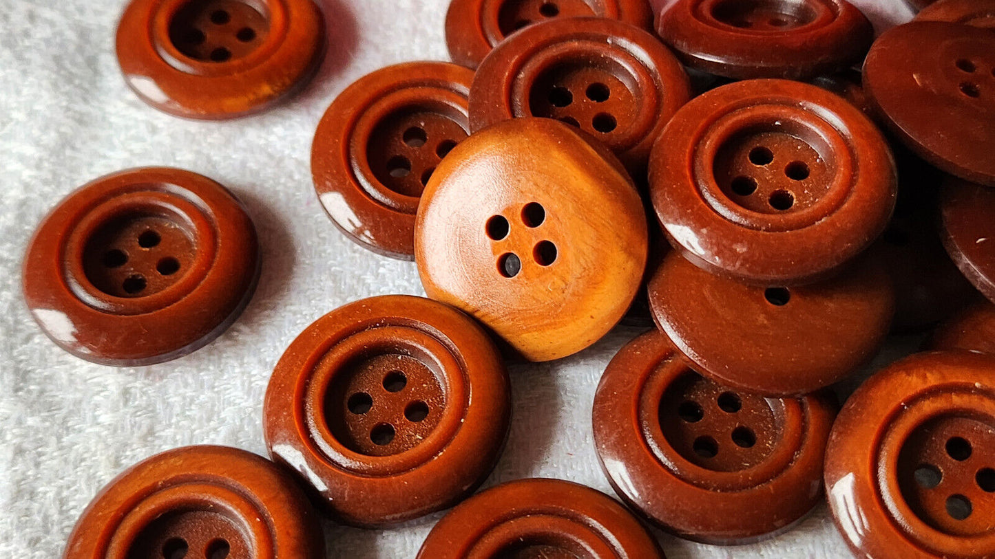 Lot 21 boutons vintage marron trous travaillé brun 2 cm ref 2749