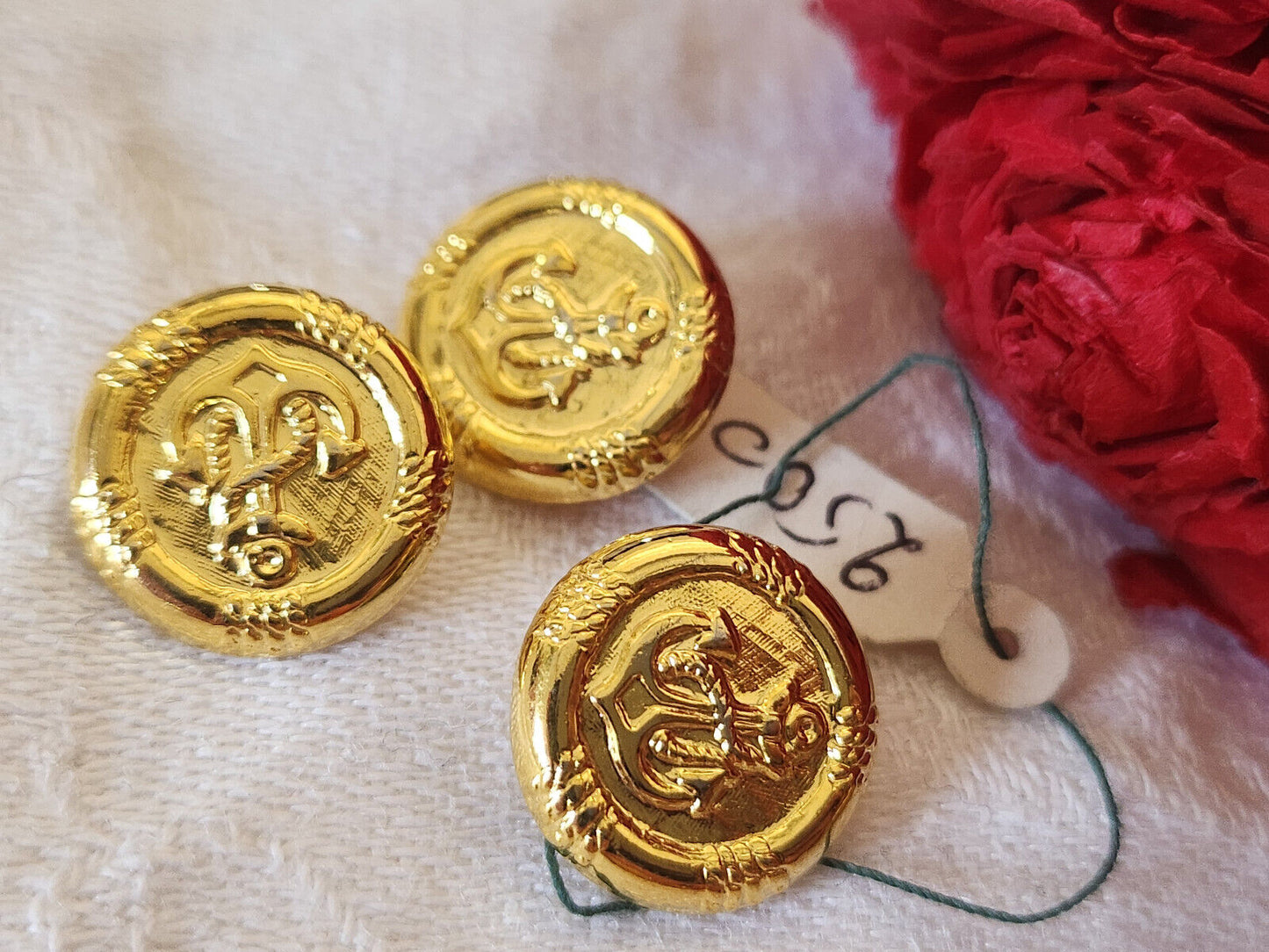 Trio boutons vintage ancre de marin doré métal 1,5 cm D14B