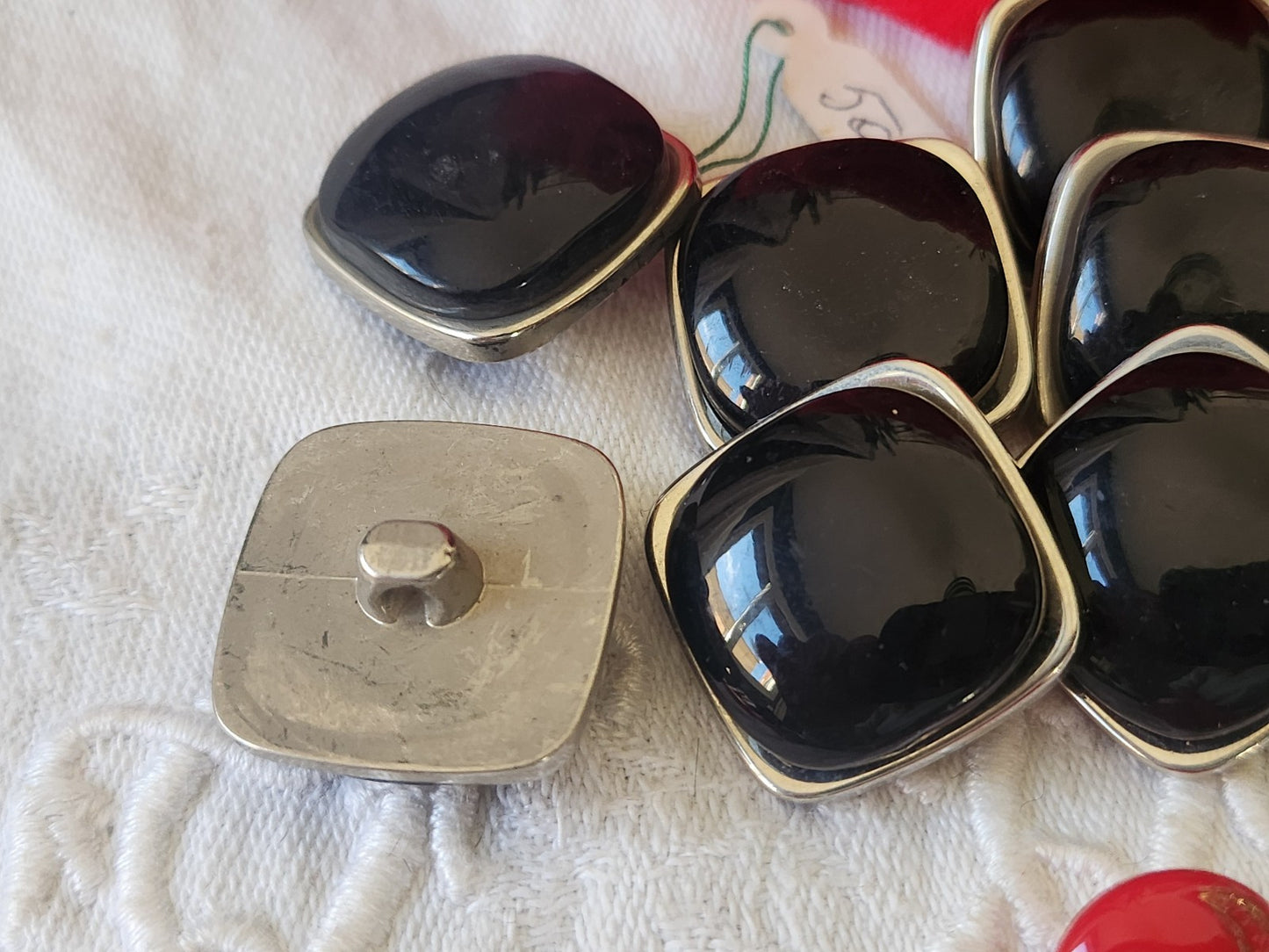Lot 5 boutons vintage noir argenté pied 2,1 cm ref 3353