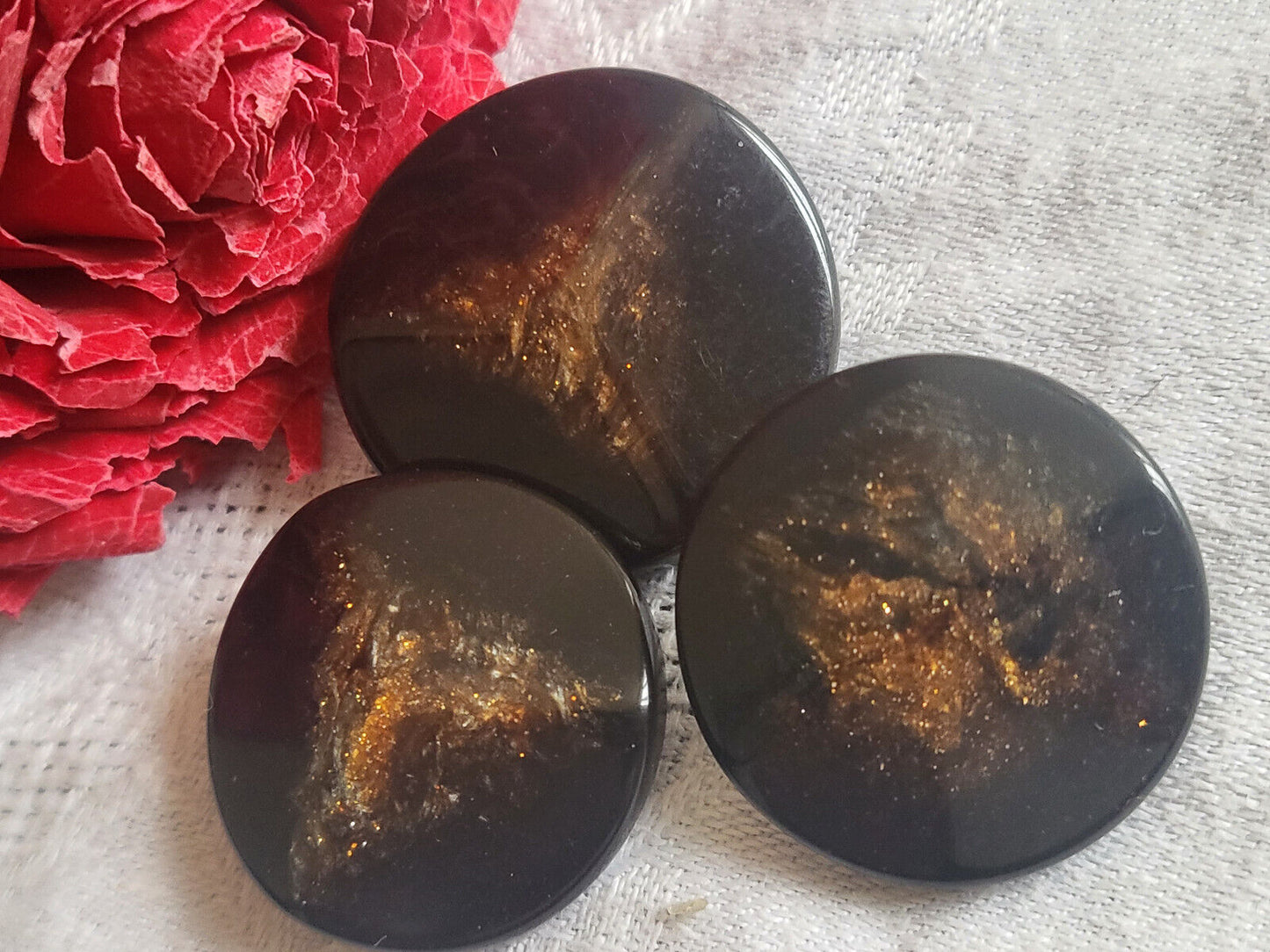 Trio gros boutons vintage marron paillette à pied 2,7 cm et 3 cm ref 5310