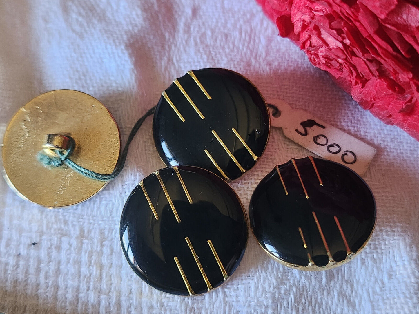 Lot 4 boutons vintage en métal doré noir à pied 1,9 cm ref 5408