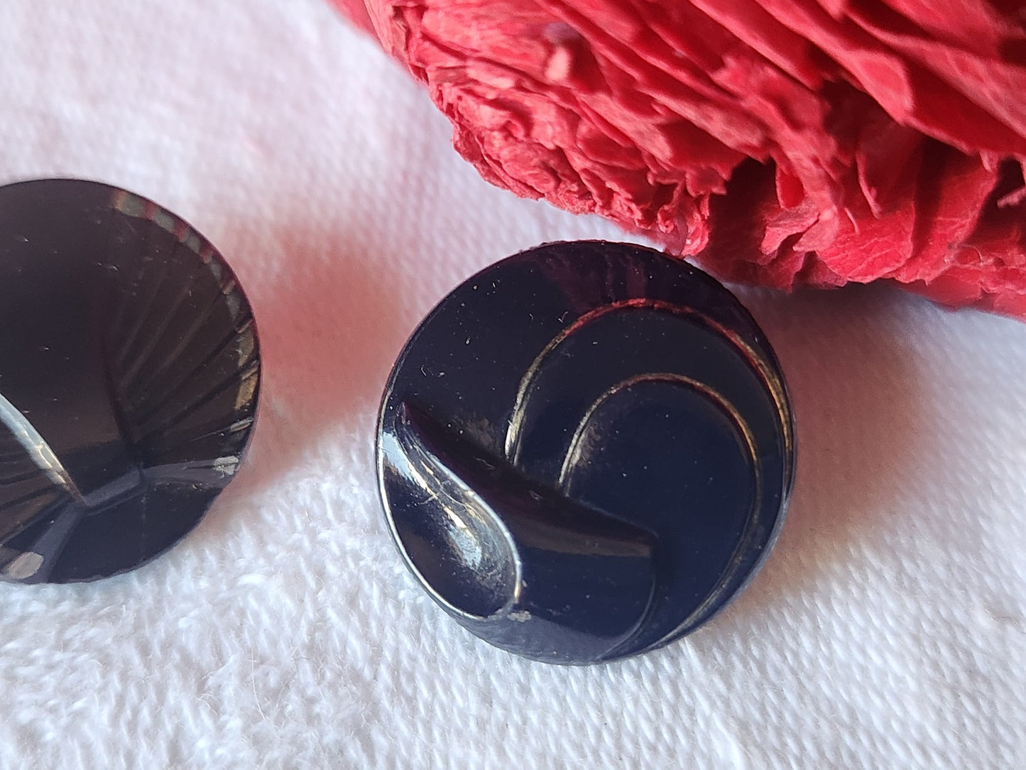 Duo boutons anciens en verre motif bleu marron 1,8 cm D11F