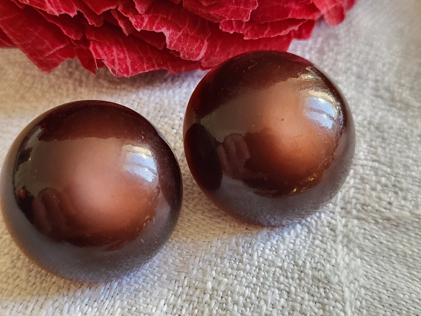 Duo volumineux boutons vintage marron demi sphere pied acier 1,8 cm G16D