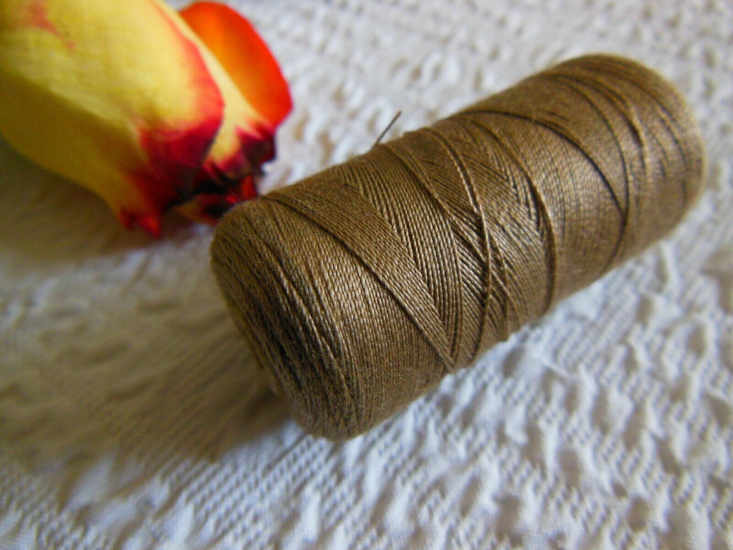 Grosse bobine ancienne marron 14 grammes couture mercerie ancien