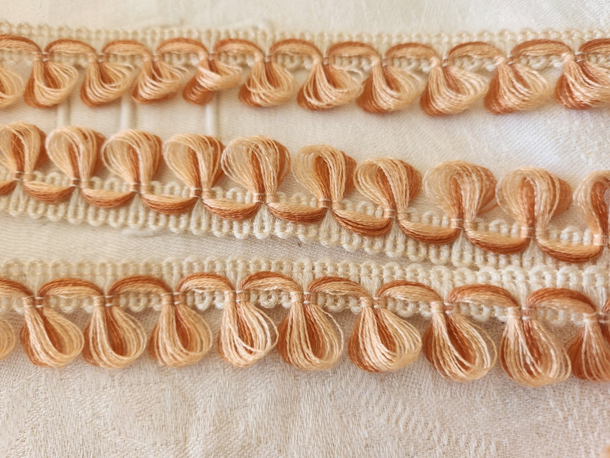 Galon vintage franges bouclettes orange 3 mètres sur 2,4 cm B3