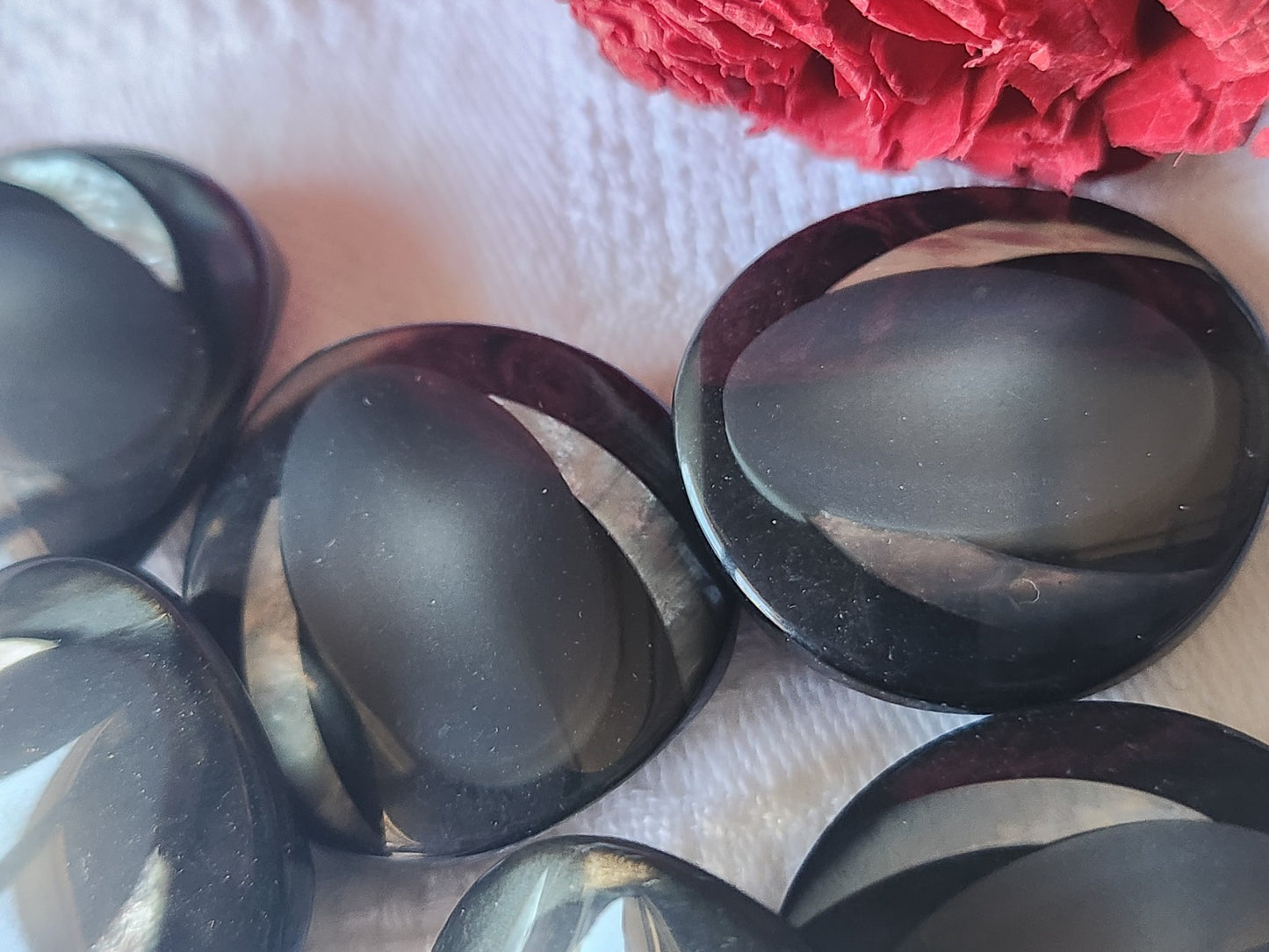 Lot 6 gros boutons vintage gris noir inclusion 2,8 cm ref 5570