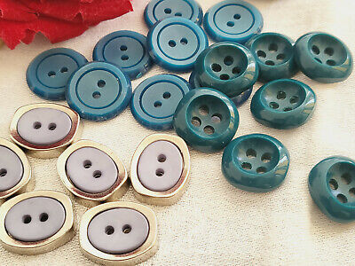 Lot 20 boutons vintage 3 séries bleu panaché diamètre 1,5 à 1,8  cm ref 4646