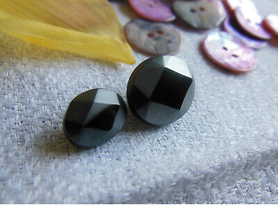 Duo boutons anciens en verre noir gris facette 0,9 / 1,1 et 1,6 /1,3  G13A