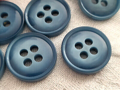 Lot 8 boutons vintage 4 trous joli bleu diamètre 2,2 cm ref 2757