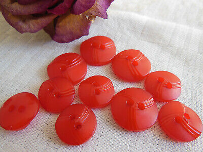 Panaché lot 10 petits boutons vintage rouge mat  1,3 et 1,5 cm G8E