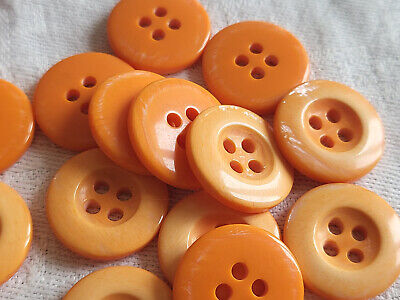 Lot 18 boutons orange pêche effet nacré couture diamètre 1,7 cm ref 1137