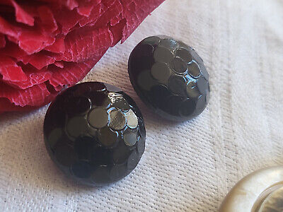 Duo boutons anciens en verre noir alvéole bombé   à pied  1,7 cm G9G