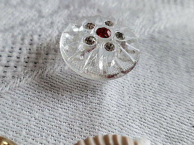 Bouton ancien en verre avec strass rouge blanc  1,7 cm D17D