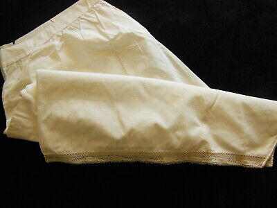 Ancienne culotte short monogramme ML jamais porté à nettoyer ou teindre n°1 B1