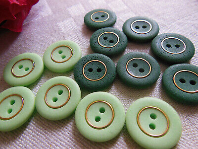 Lot 13 boutons vintage vert poreux doré deux series 1,7 cm  ref 4550