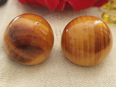 Duo boutons anciens en bois demi boule état neuf 2 cm à pied ref 183