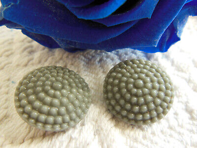 Duo boutons anciens en verre  gris picot année 40/50  diamètre 1,7 cm  G18D