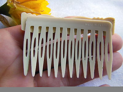 Ancien peigne vintage crème paillette verte hair combs jamais utilisé 