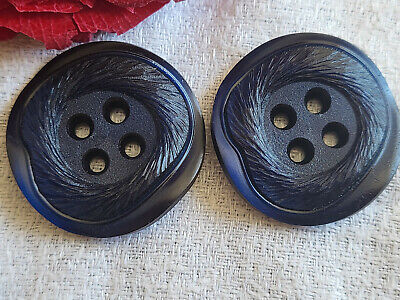 Duo gros boutons anciens bleu texturé courbé vintage diamètre 3,3 cm  ref 1636