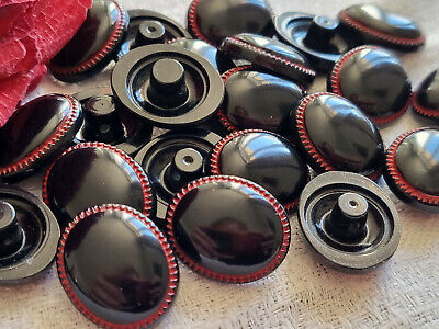 Lot 10 boutons vintage ovale rouge et noir  pied 1,4 cm sur 1,7 cm ref 5446