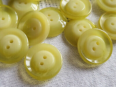 Lot 14 boutons vintage jaune lucite camaïeu diamètre 1,7 cm ref 5019