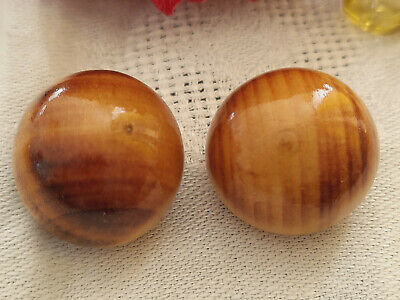Duo boutons anciens en bois demi boule état neuf 2 cm à pied ref 183