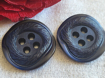 Duo gros boutons anciens bleu texturé courbé vintage diamètre 3,3 cm  ref 1636