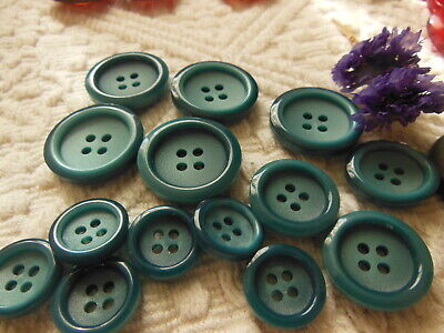 Panaché lot 14 boutons vintage bleu diamètre 1,3 et 1,7 et 2,1cm ref  1327