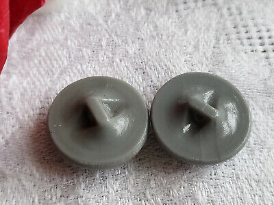 Duo boutons anciens en verre  gris picot année 40/50  diamètre 1,7 cm  G7I