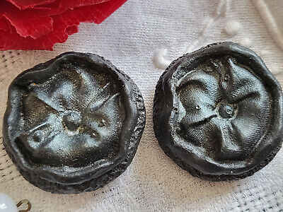 Collection duo boutons vintage résine gros noir bleuté   3,3 cm ref 5361