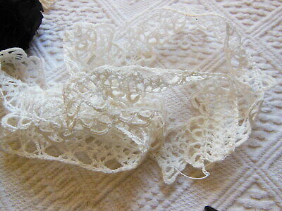 Dentelle large ancienne lumineuse blanc crochet 1 mètre 55 sur 4 cm T3-31