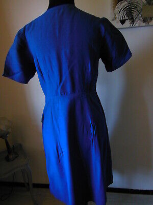 Ancienne robe bleu bouton nacre  sympa patron reconstitution taille 40? 42?  B2