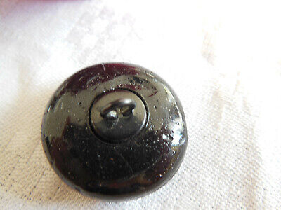 gros bouton vintage en résine noir orné de rafia 2,5 cm D14D