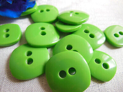 Lot 10 boutons vintage vert pomme granny panaché 1,7 et  2,1 cm ref 1861