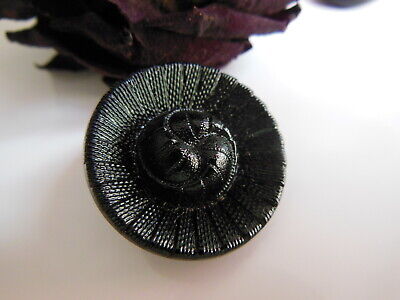 Bouton ancien en verre noir cœur creusé spirale  diamètre 2,6 cm D18G