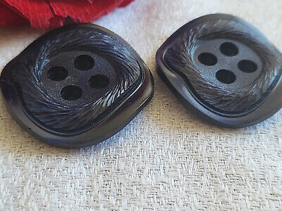 Duo gros boutons anciens bleu texturé courbé vintage diamètre 3,3 cm  ref 1636