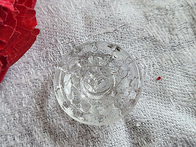 Gros bouton ancien en verre transparent motif fleur diamètre 2,6 cm D16N