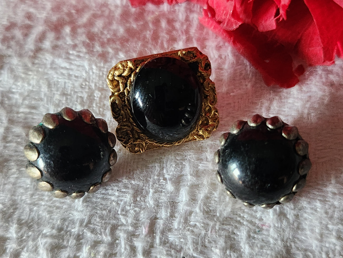 Trio boutons vintage en métal noir doré argenté bijoux  1,3 et 1,6 cm D4C