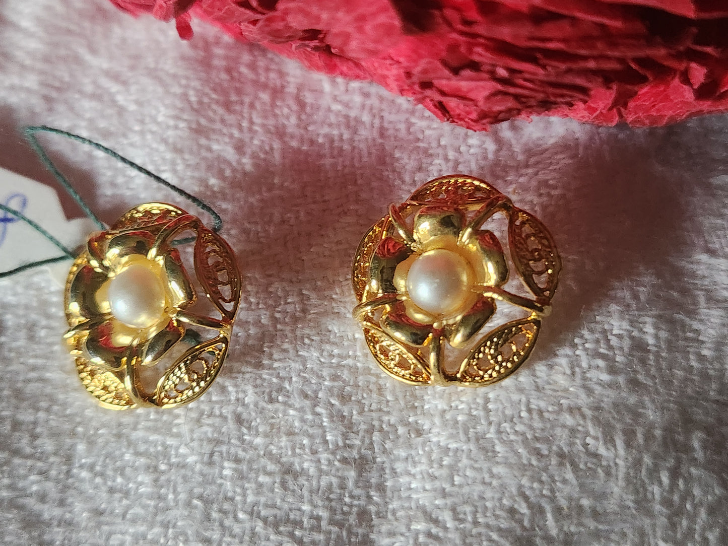 Collection duo boutons anciens en métal ajouré perlé superbe 1,7 cm D4D
