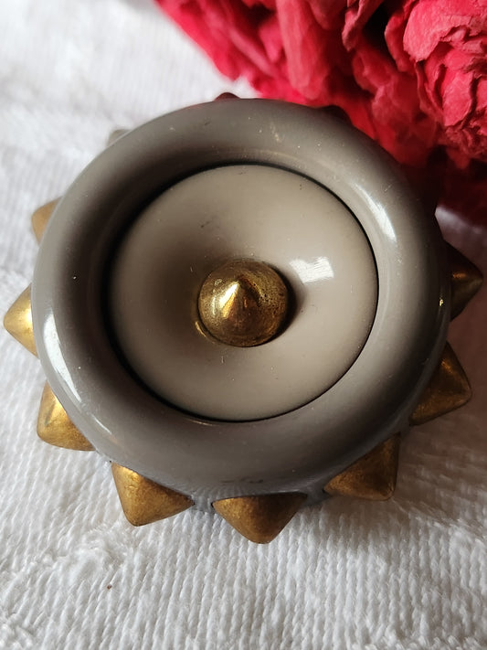 Gros bouton vintage original pique collection parurier 3,8 cm ref 7073