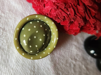 Collection bouton ancien vert point blanc pied metal 2 cm D4I