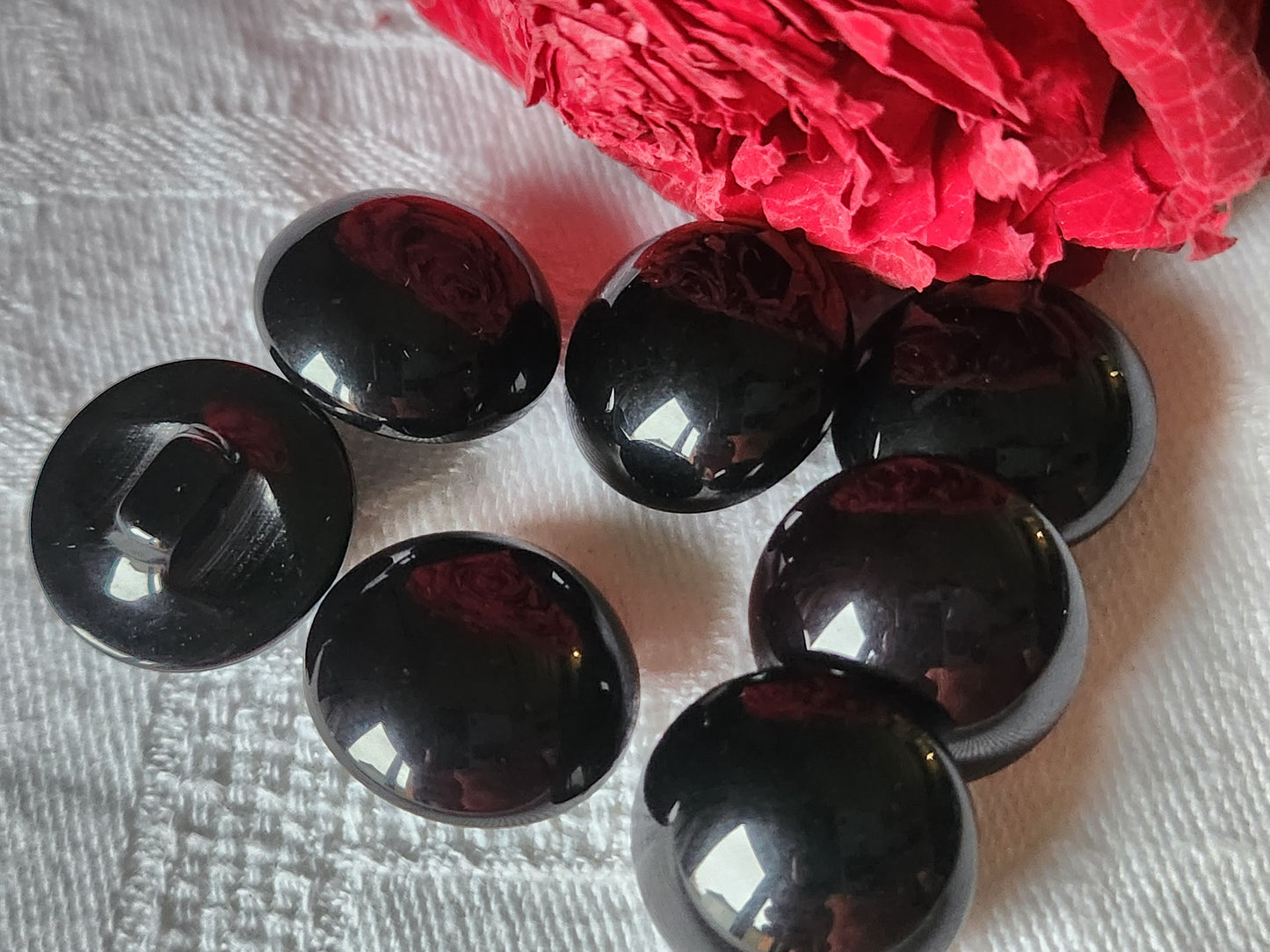 Lot 7 boutons vintage noir bombé demi sphère 1,7 cm ref 7083